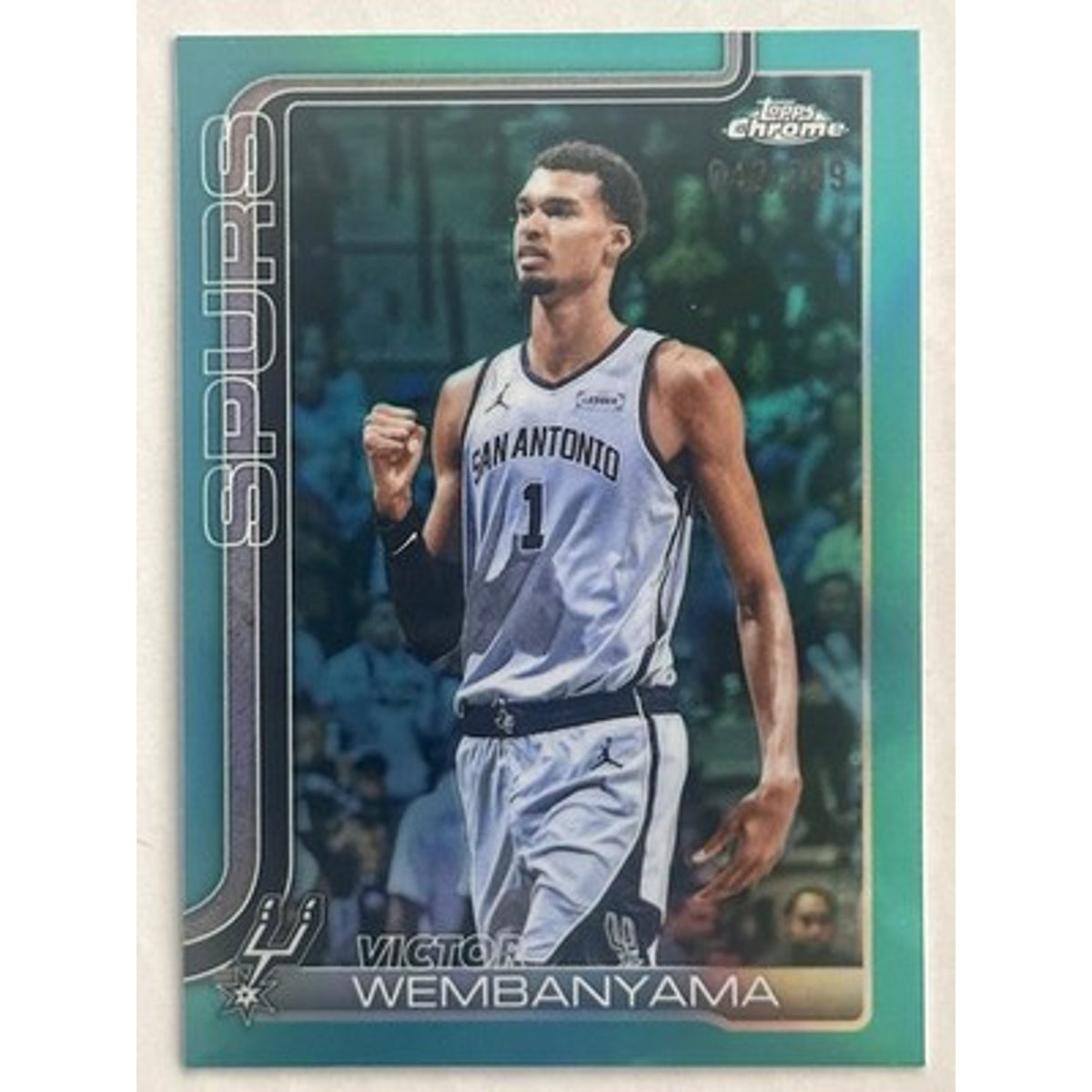2025-26 Topps Chrome Victor Wembanyama #22 Teal Refractor /299 Spurs